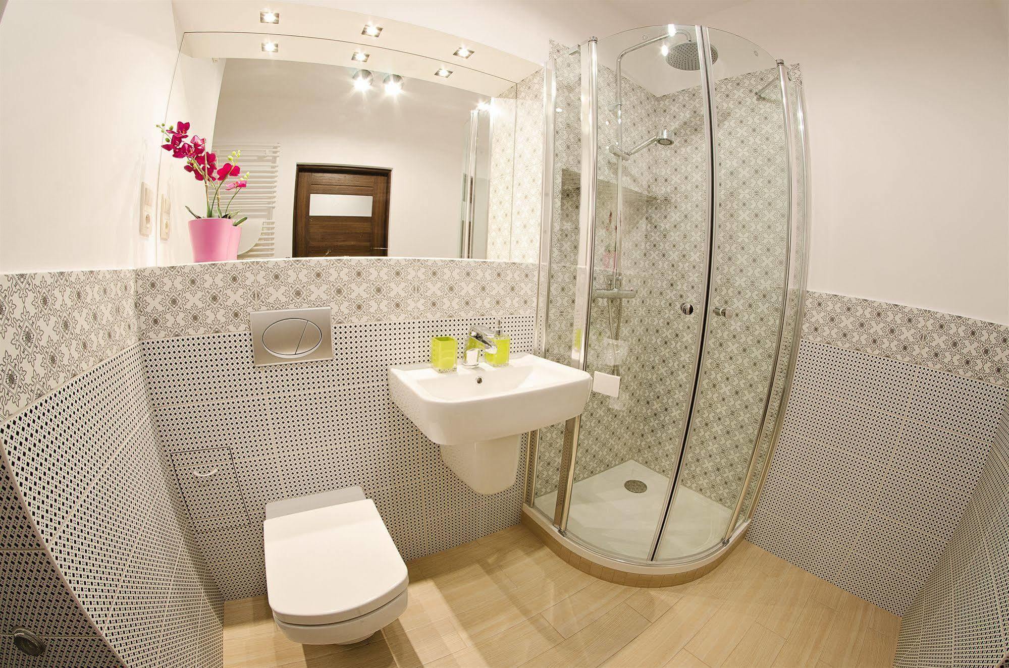 Angel City Center Krakow Aparthotel エクステリア 写真